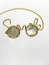 Charger l'image dans la galerie, Boucles Bambi nacre