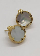 Charger l'image dans la galerie, Boucles Bambi nacre