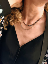 Charger l'image dans la galerie, Collier Lise noir SALON SANDRINE
