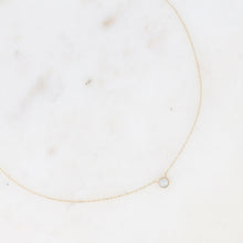 Charger l'image dans la galerie, Collier Vanessa Blanc irisé