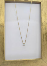 Charger l'image dans la galerie, Collier Vanessa Blanc irisé