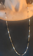 Charger l'image dans la galerie, Collier Thaïs noir et blanc