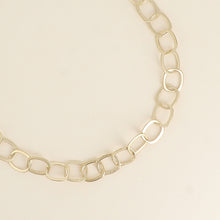 Charger l'image dans la galerie, Collier Solange
