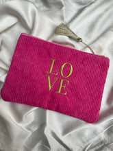 Charger l&#39;image dans la galerie, Pochette LOVE
